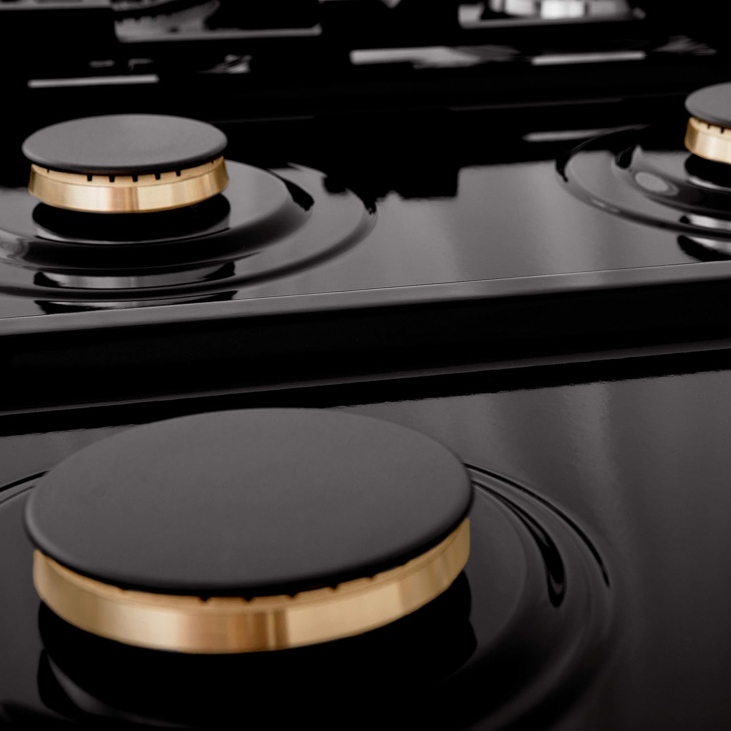 ZLINE Legacy 36-in Gas Range Italian Brass 6 Burners Black Stainless Steel